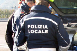 Concorso polizia locale Milano 2025